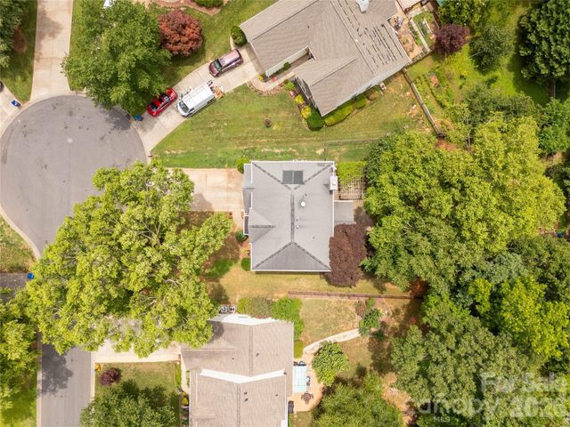 1126 W Arrow Lake Court, Lancaster, SC 29720
