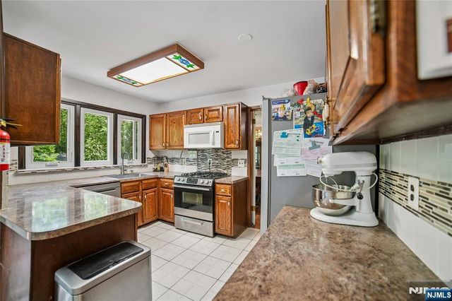249 Knickerbocker Road, Englewood, NJ 07631