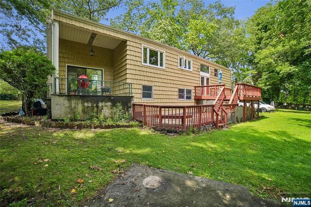 249 Knickerbocker Road, Englewood, NJ 07631