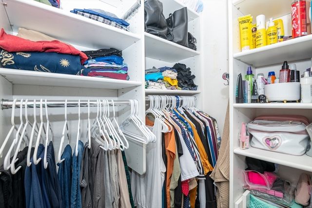 96 Derby Street 1, Salem, MA 01970