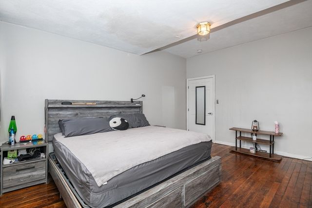 96 Derby Street 1, Salem, MA 01970