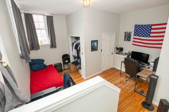 96 Derby Street 1, Salem, MA 01970