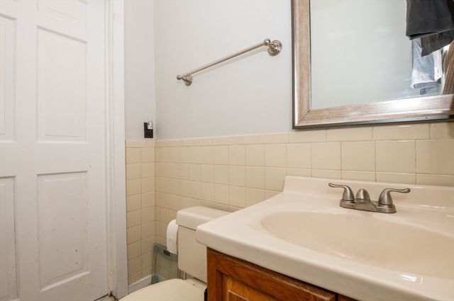 96 Derby Street 1, Salem, MA 01970