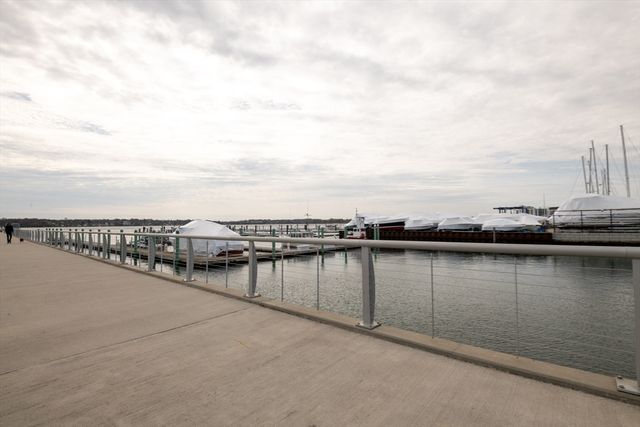 96 Derby Street 1, Salem, MA 01970