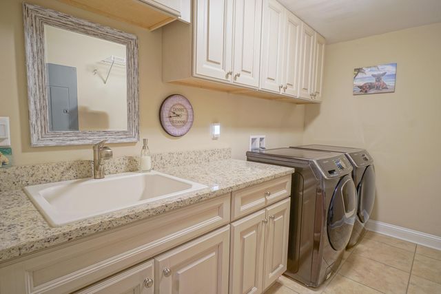 625 Whispering Pines Ct., Murrells Inlet, SC 29576