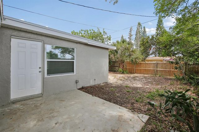 4922 PANORAMA AVENUE, Holiday, FL 34690