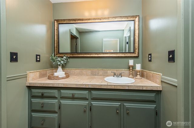 772 Taylor Cutoff Road, Sequim, WA 98382