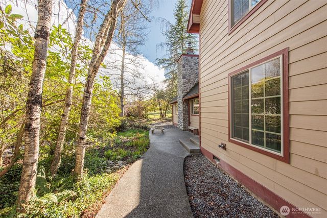 772 Taylor Cutoff Road, Sequim, WA 98382