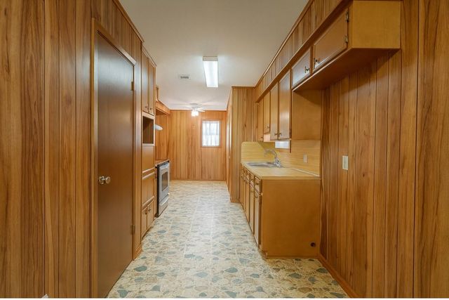 278 E 2nd Street, Groveton, TX 75845