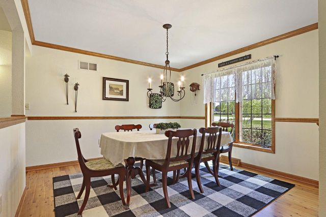 6724 Horseshoe TRAIL, Burlington, WI 53105