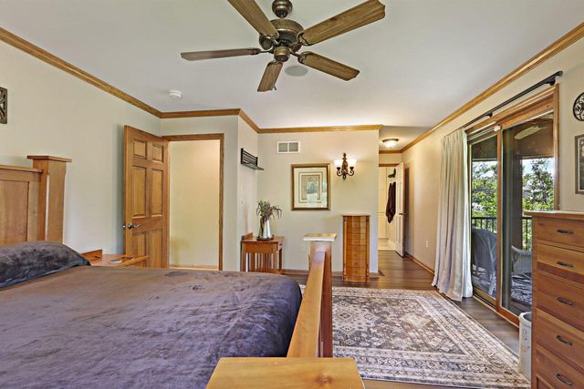 6724 Horseshoe TRAIL, Burlington, WI 53105