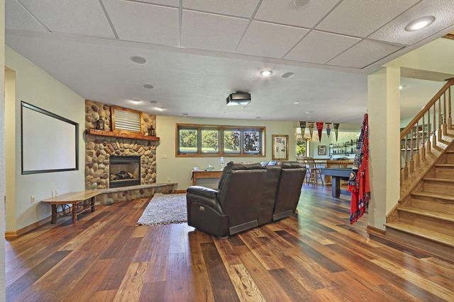6724 Horseshoe TRAIL, Burlington, WI 53105