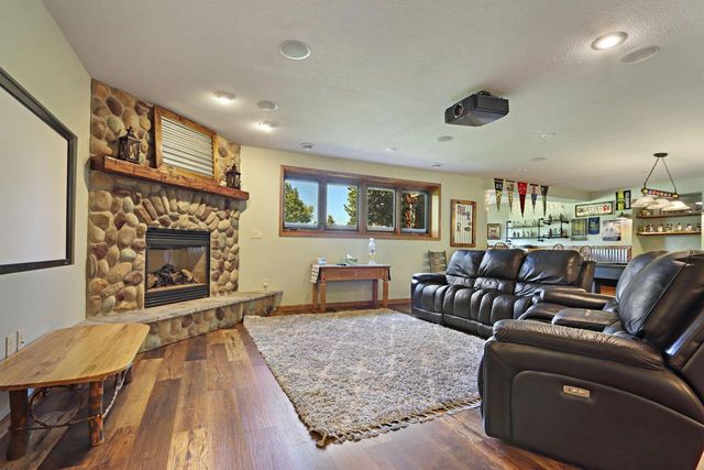 6724 Horseshoe TRAIL, Burlington, WI 53105