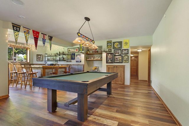 6724 Horseshoe TRAIL, Burlington, WI 53105
