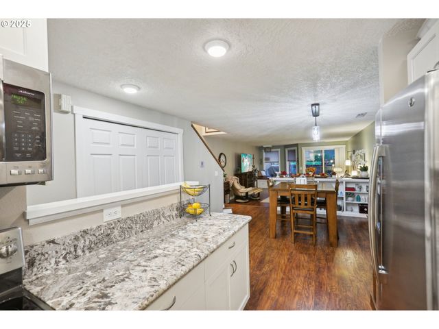 13822 Nw 10TH Ct, Vancouver, WA 98685