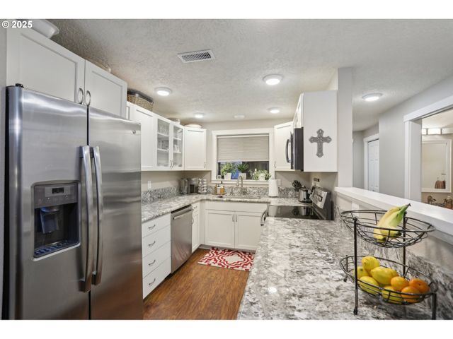 13822 Nw 10TH Ct, Vancouver, WA 98685