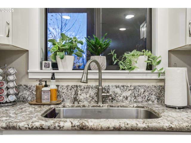 13822 Nw 10TH Ct, Vancouver, WA 98685