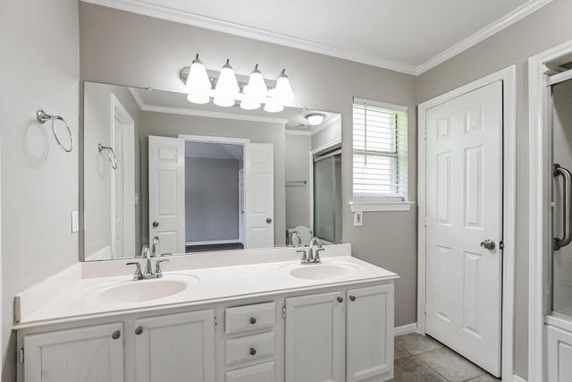 521 Cedar Avenue, League City, TX 77573