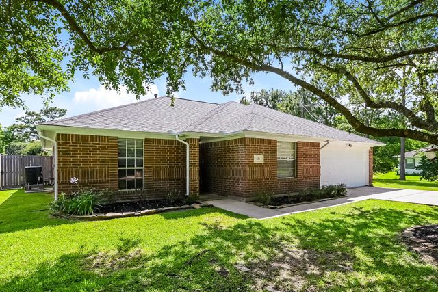 521 Cedar Avenue, League City, TX 77573