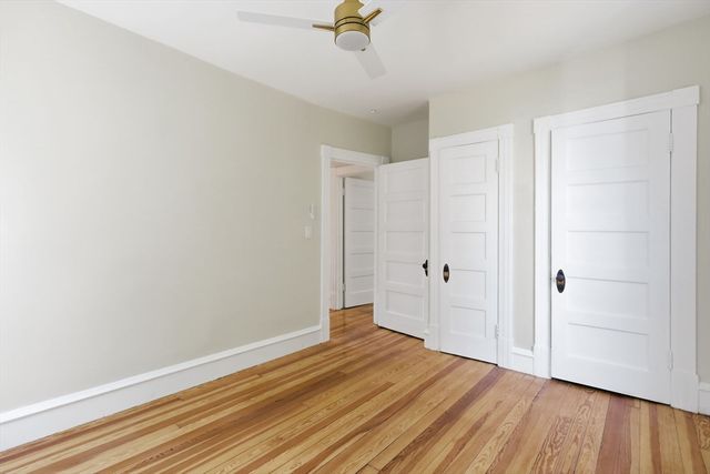 24 Washington Ave, Holyoke, MA 01040