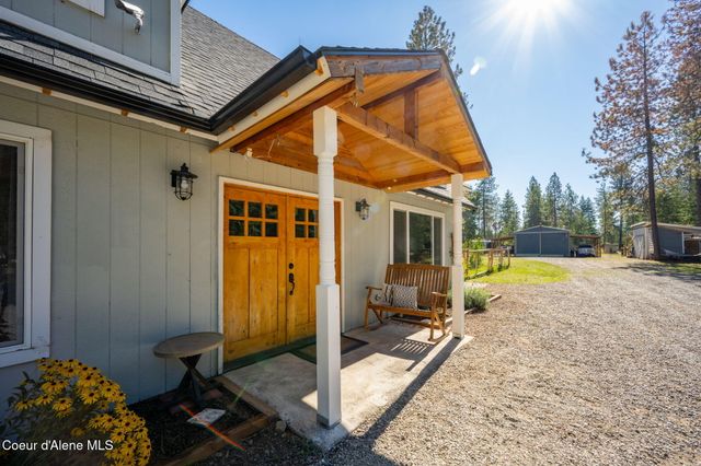 7434 W Diagonal RD, Rathdrum, ID 83858