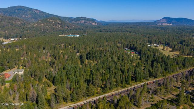 7434 W Diagonal RD, Rathdrum, ID 83858