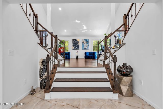 48 Alexandria Drive, Manalapan, NJ 07726