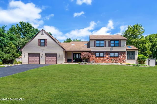 48 Alexandria Drive, Manalapan, NJ 07726