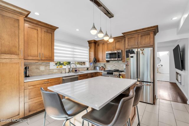 48 Alexandria Drive, Manalapan, NJ 07726