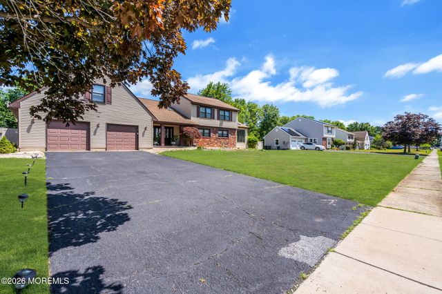 48 Alexandria Drive, Manalapan, NJ 07726