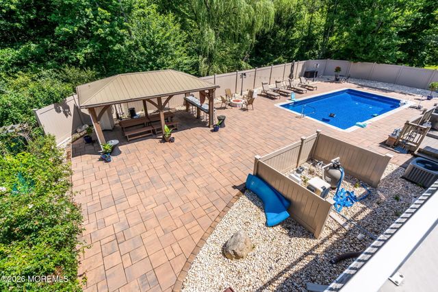 48 Alexandria Drive, Manalapan, NJ 07726