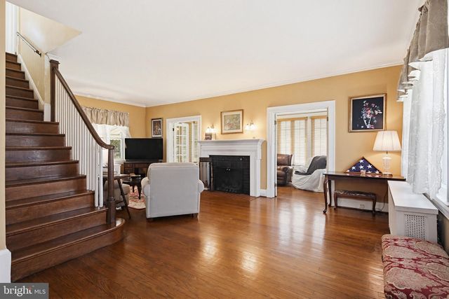 705 WINANS WAY, Baltimore, MD 21229