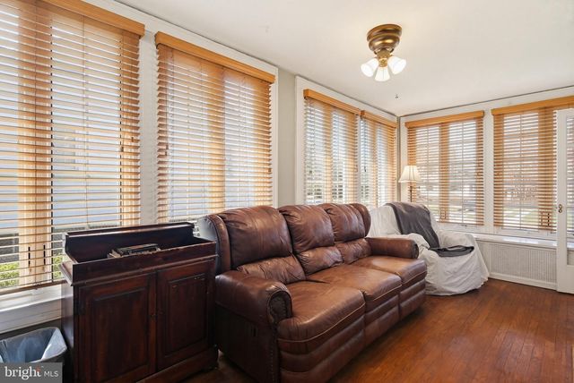 705 WINANS WAY, Baltimore, MD 21229