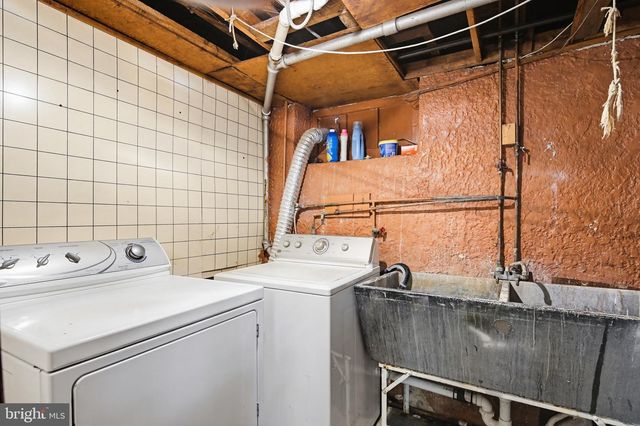 705 WINANS WAY, Baltimore, MD 21229