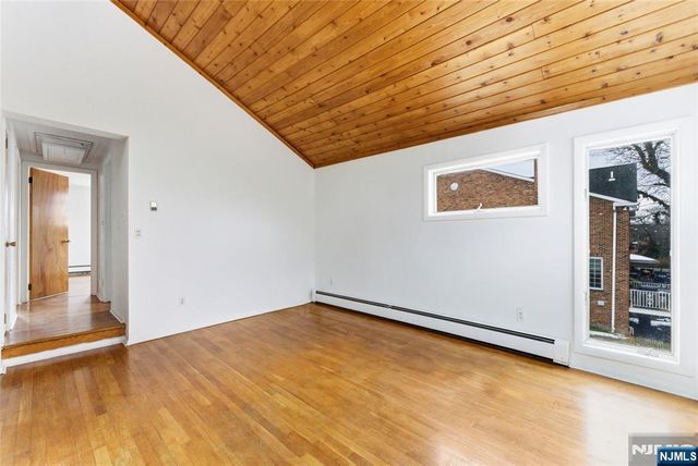 2455 3rd Street, Fort Lee, NJ 07024