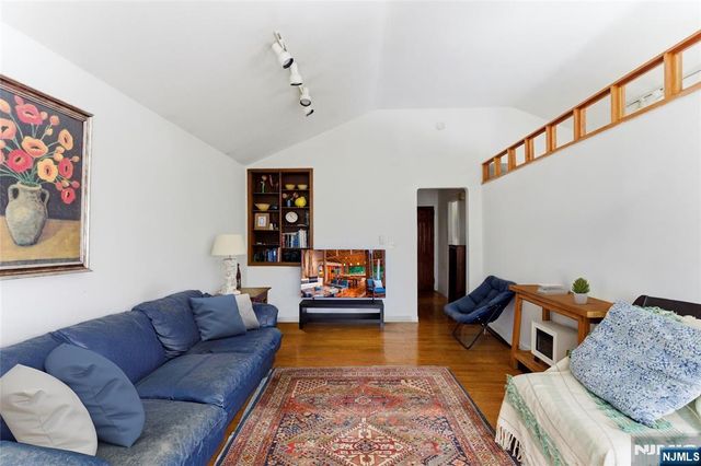 2455 3rd Street, Fort Lee, NJ 07024