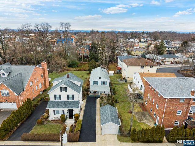 2455 3rd Street, Fort Lee, NJ 07024