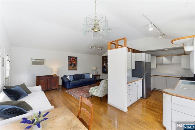 2455 3rd Street, Fort Lee, NJ 07024
