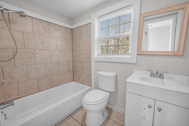 208 3rd Street, Whitesboro, TX 76273