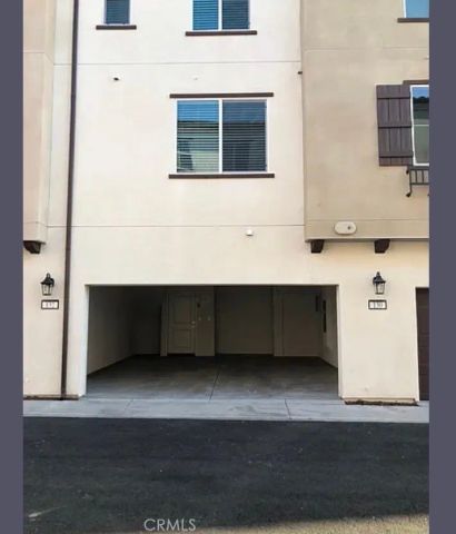 132 Dove Lndg, Covina, CA 91722