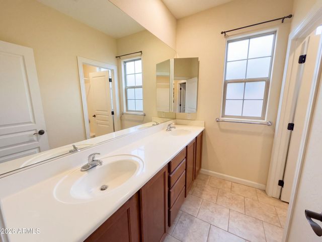 12435 W RED HAWK Drive, Peoria, AZ 85383
