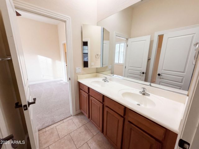 12435 W RED HAWK Drive, Peoria, AZ 85383