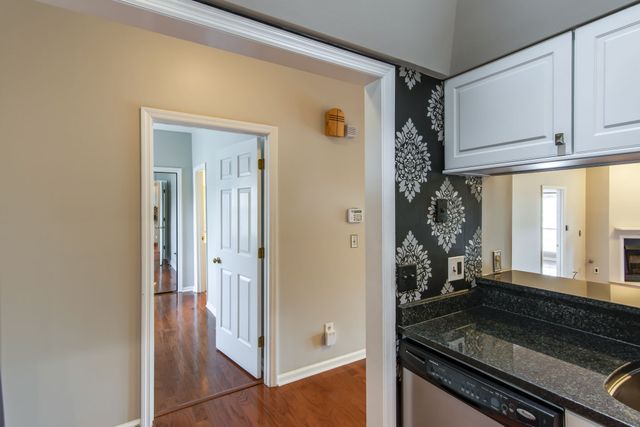 129 West End Place, Nashville, TN 37205
