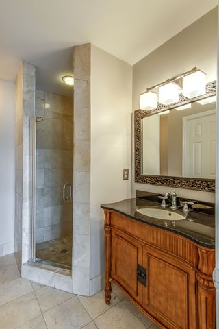 129 West End Place, Nashville, TN 37205