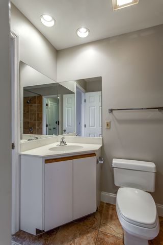 129 West End Place, Nashville, TN 37205