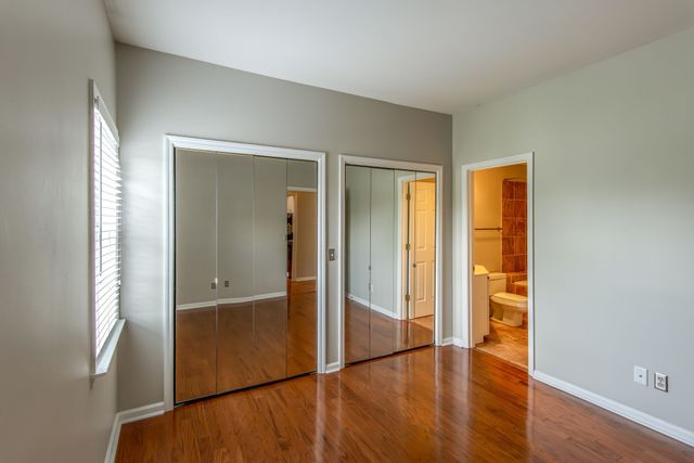129 West End Place, Nashville, TN 37205