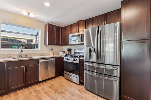 5533 Butano Way, Rocklin, CA 95677