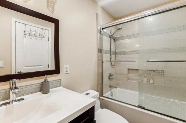 5533 Butano Way, Rocklin, CA 95677