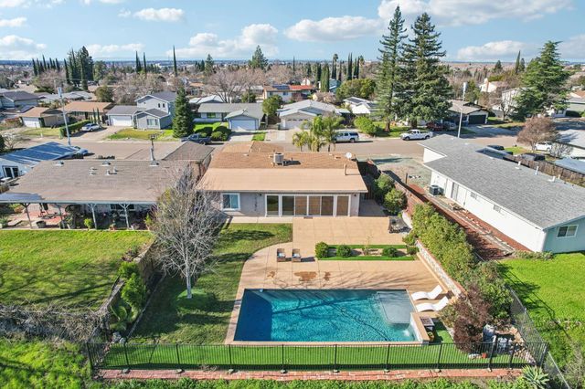 5533 Butano Way, Rocklin, CA 95677