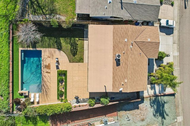 5533 Butano Way, Rocklin, CA 95677